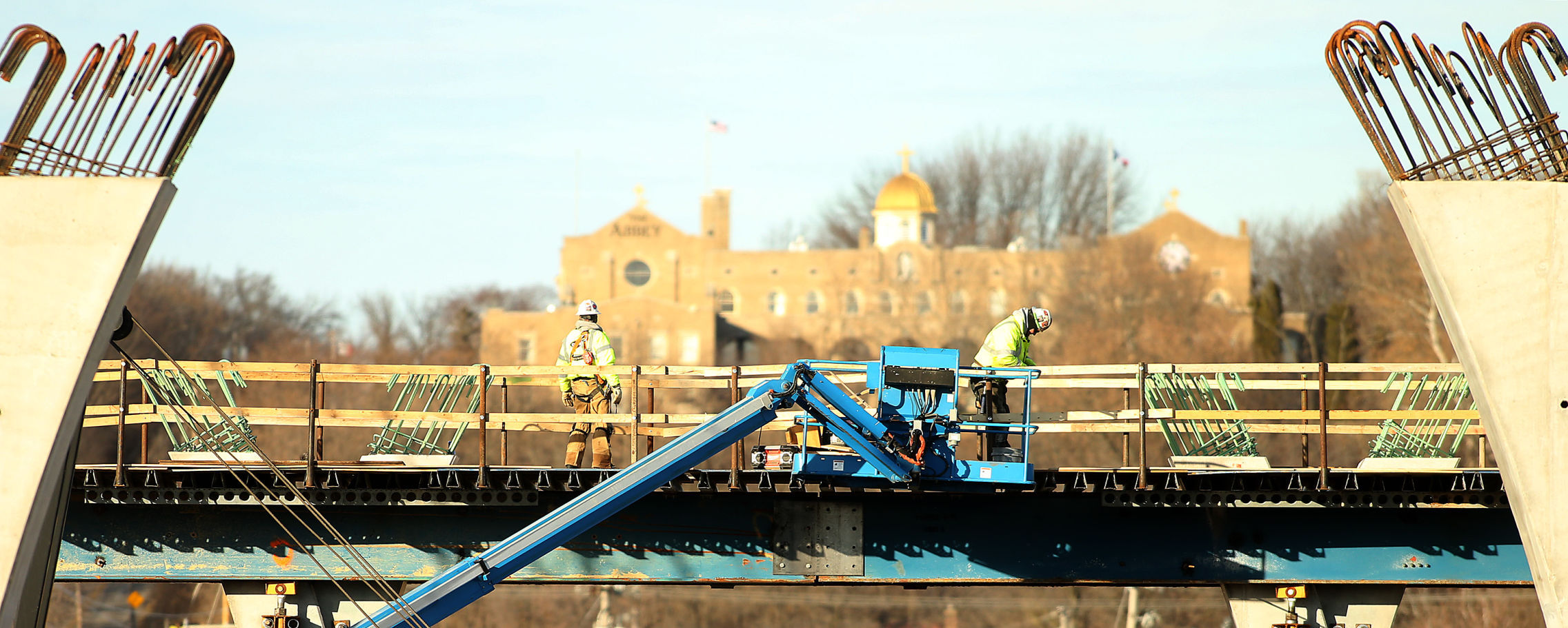 121217-I74-bridge-006